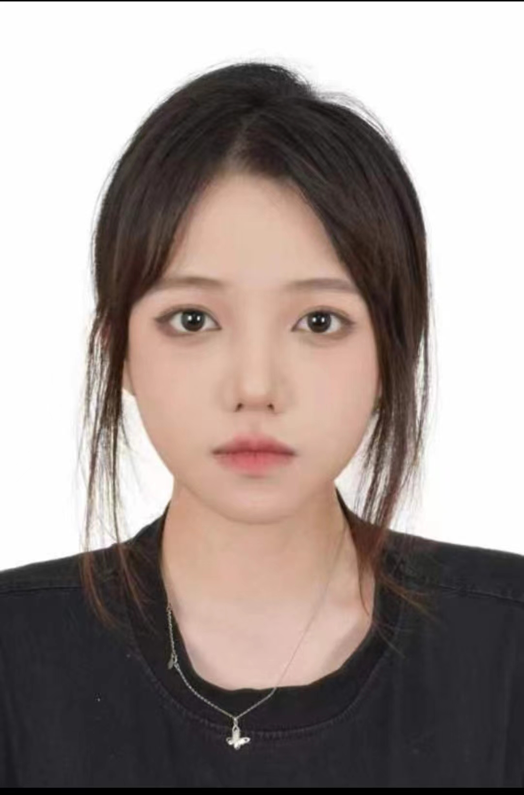 邓渼怡