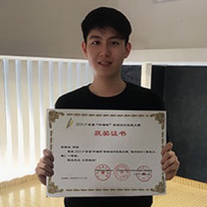 卓泳，室内设计专业